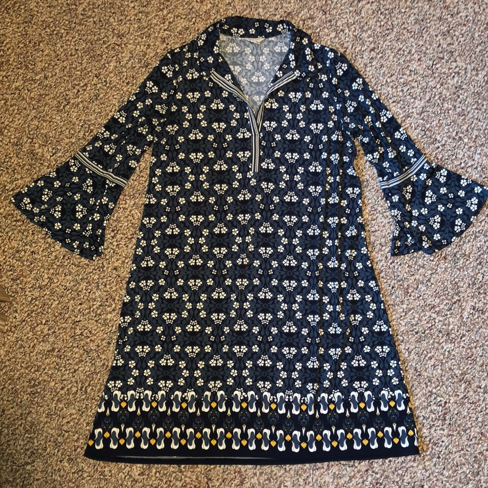 Max Studio Bell Sleeve Dress